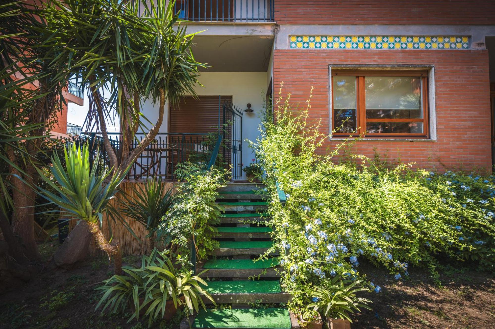 Domus Fuorimura Sorrento Exterior photo
